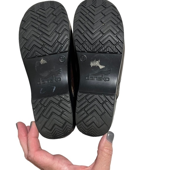 Dansko Professional Leather Clog Brown Size 37 Reinforced Toe - Picture 9 of 10